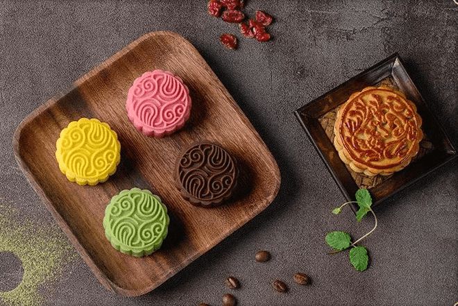 月餅全自動刷蛋機，提高產品產量，提升產品檔次！